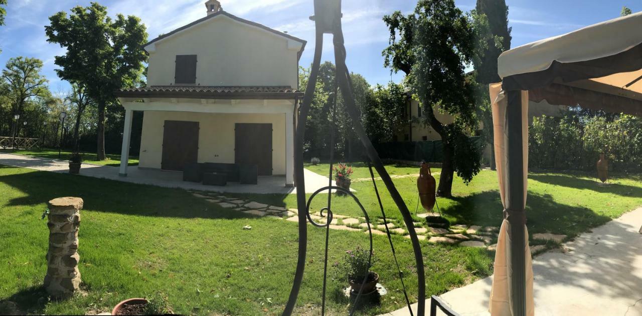 Il Lauro Bed & Breakfast San Costanzo Exterior photo