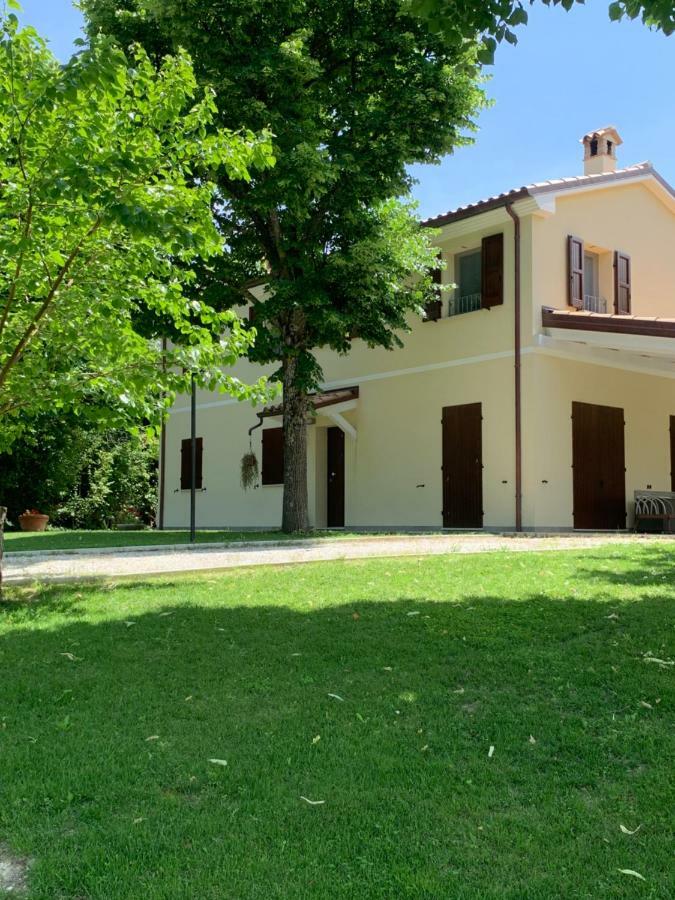 Il Lauro Bed & Breakfast San Costanzo Exterior photo